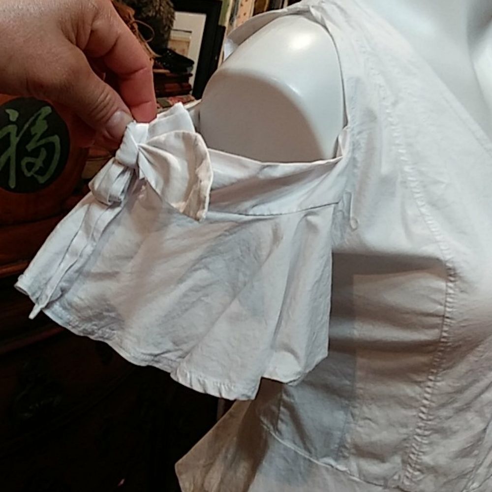 Top    - Picture 5 of 8